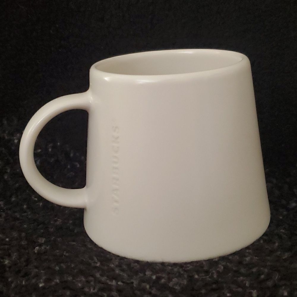 Starbucks 2014 White Tapered Coffee Mug 16 oz